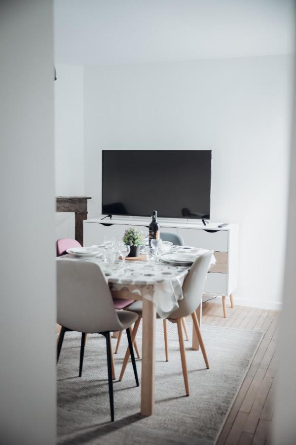 Appartement Neuf, Moderne Et Confortable! Ernée Exterior foto